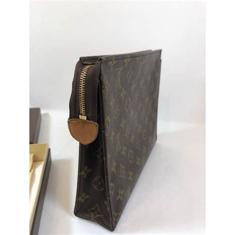 pochette toilette 26 louis vuitton occasion|Poche toilette leather vanity case Louis Vuitton Brown in Leather .